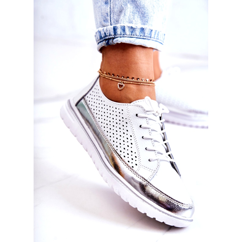 Vinceza Durchbrochene Damenschuhe auf der Plattform Weiß Deloren 2