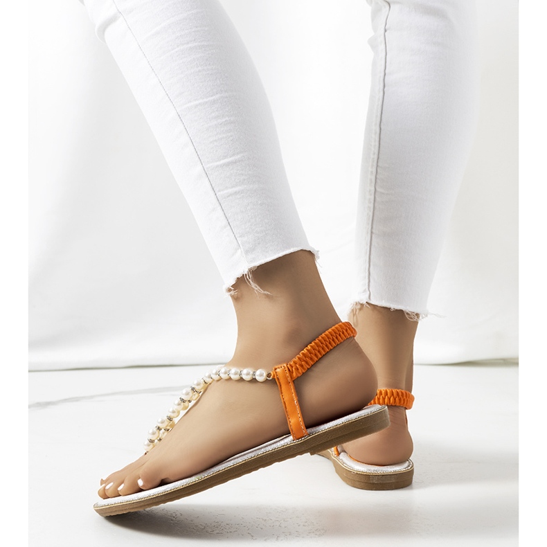 Orangefarbene Sandalen mit Tana-Perlen silber- 2