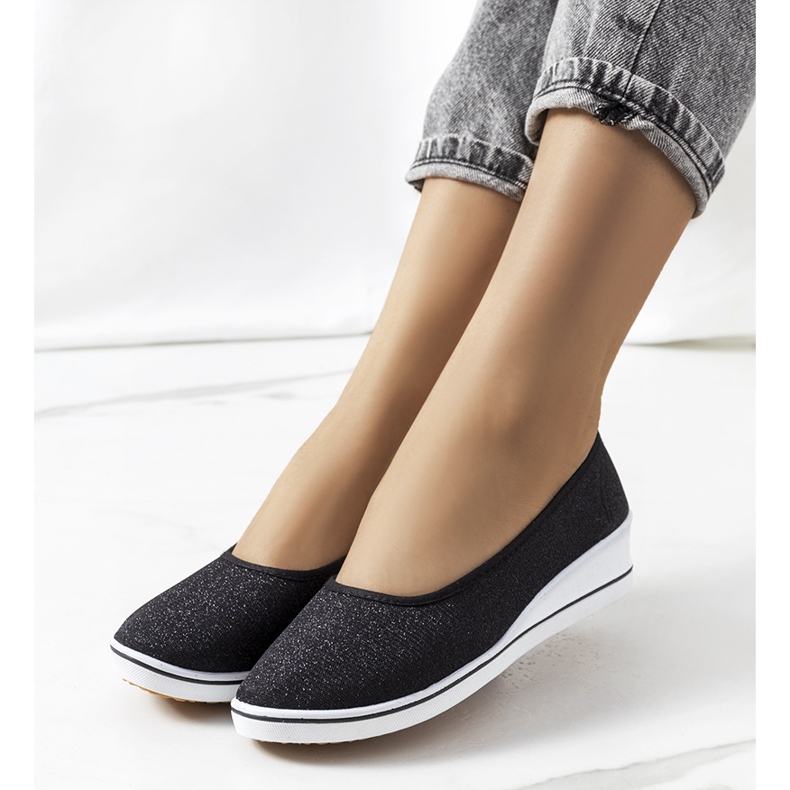 Schwarze Sneaker mit Keilabsatz von Friis 1