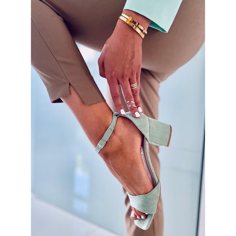 Grüne Wildleder-Sandalen mit hohen Absätzen für Damen 2