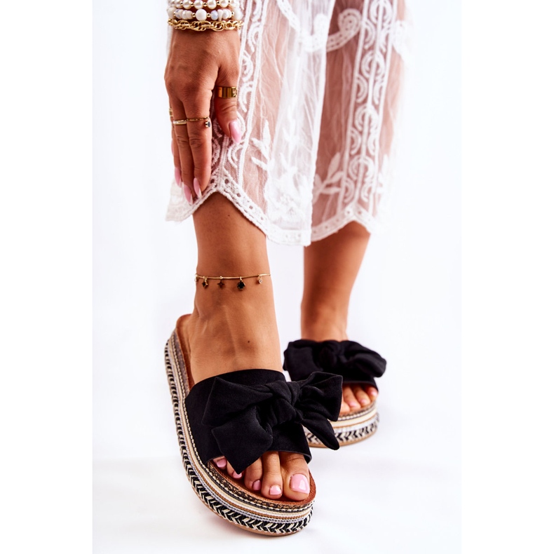 PG1 Damenhausschuhe auf einer massiven Plattform mit einer Schleife Black Macardi schwarz 1