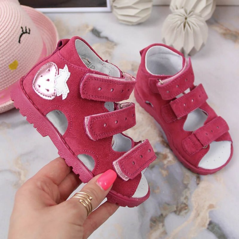 Orthopädische Ledersandalen mit Erdbeerfuchsia Kornecki Jr KORORT117 rosa 1