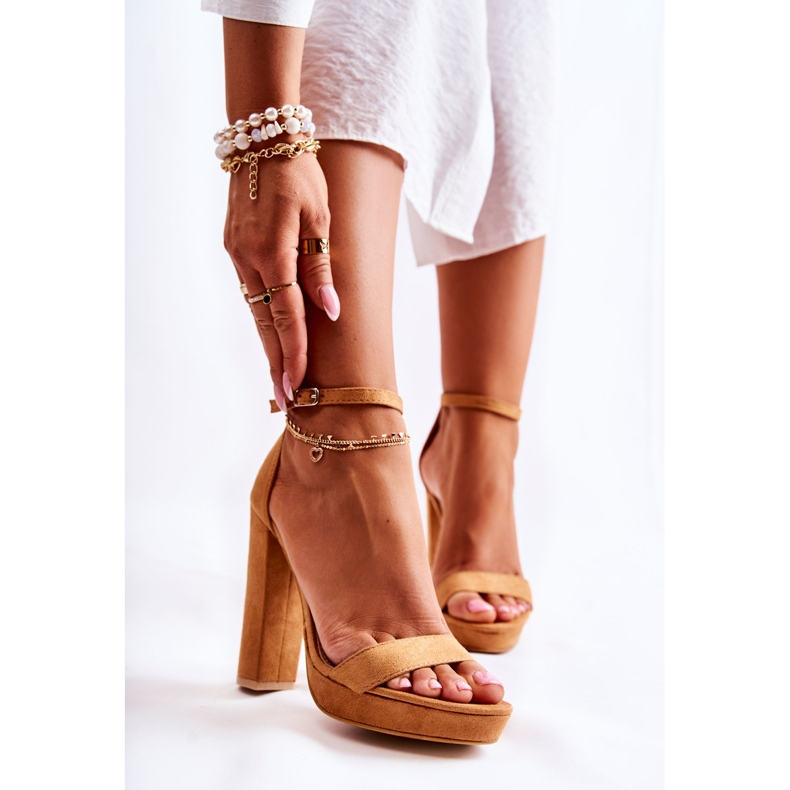 FL1 Klassische Sandalen auf High Heels Camel Baleira braun 1