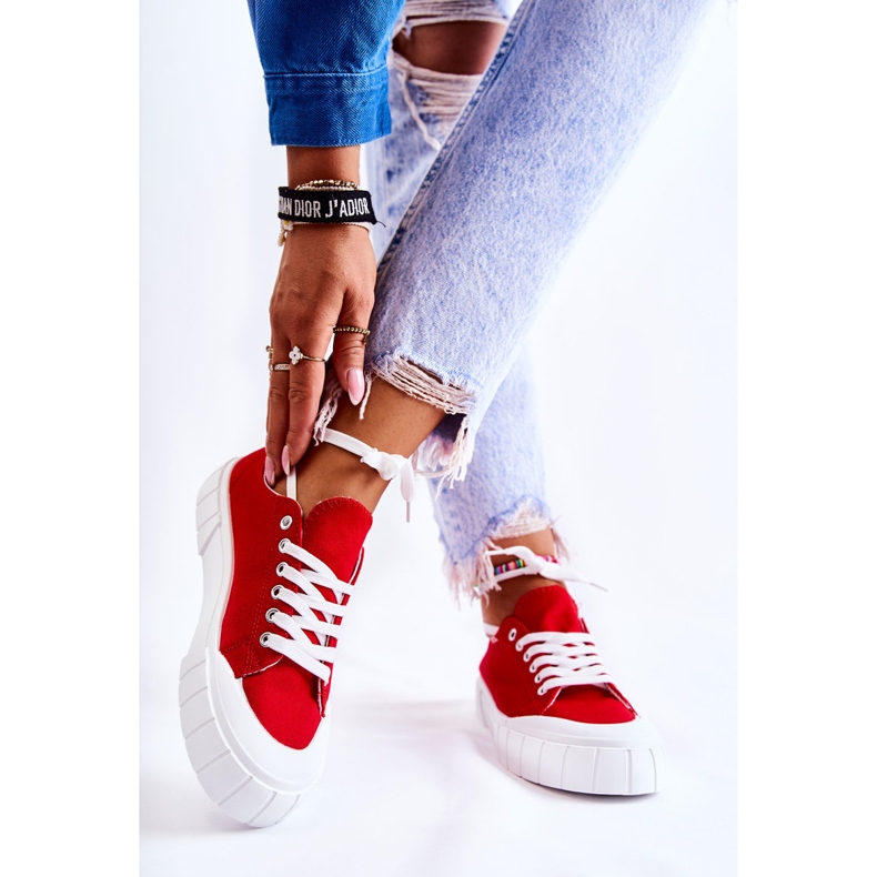 Damen-Turnschuhe auf der Red Comes-Plattform rot 2