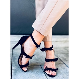 Celestia Schwarze Sandaletten mit hohem Absatz 1