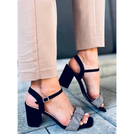 Sandalen auf High Heels Dash Black schwarz 2