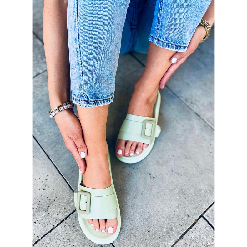 Alana Verde Damenhausschuhe grün 2