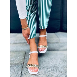 Sandalen mit niedrigem Absatz von Daphne White weiß 1