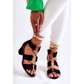 PG1 Schwarze Erisa Sandalen mit niedrigem Absatz beige 1