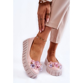 PA2 Lederballerinas auf einer Plattform mit einer bunten rosafarbenen Ladette-Dekoration 1