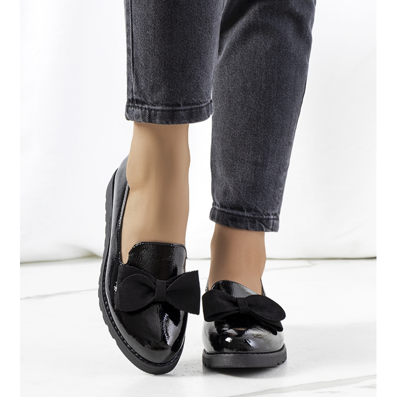 BM Voeren schwarz lackierte Schuhe 1