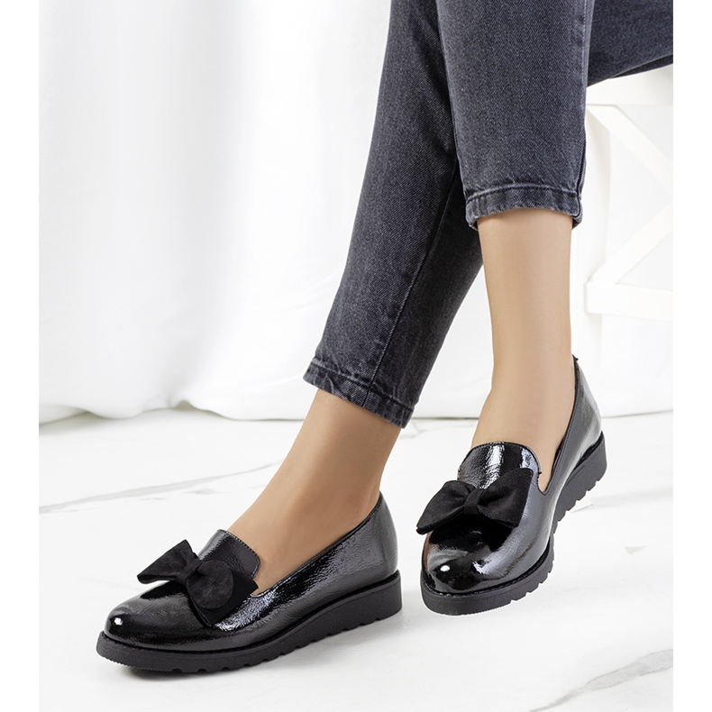 BM Voeren schwarz lackierte Schuhe 2