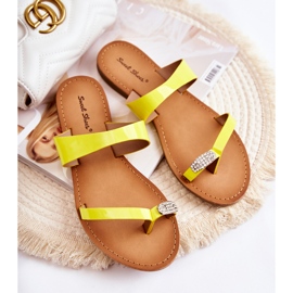 Gelb lackierte Flip-Flops für Damen Jimena 1