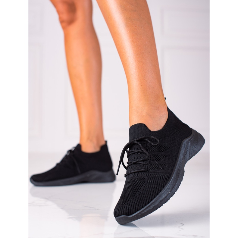 SHELOVET Bequeme Fitnessschuhe schwarz 2