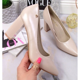 Pumps auf der Vinceza W JAN126B beige Post 1