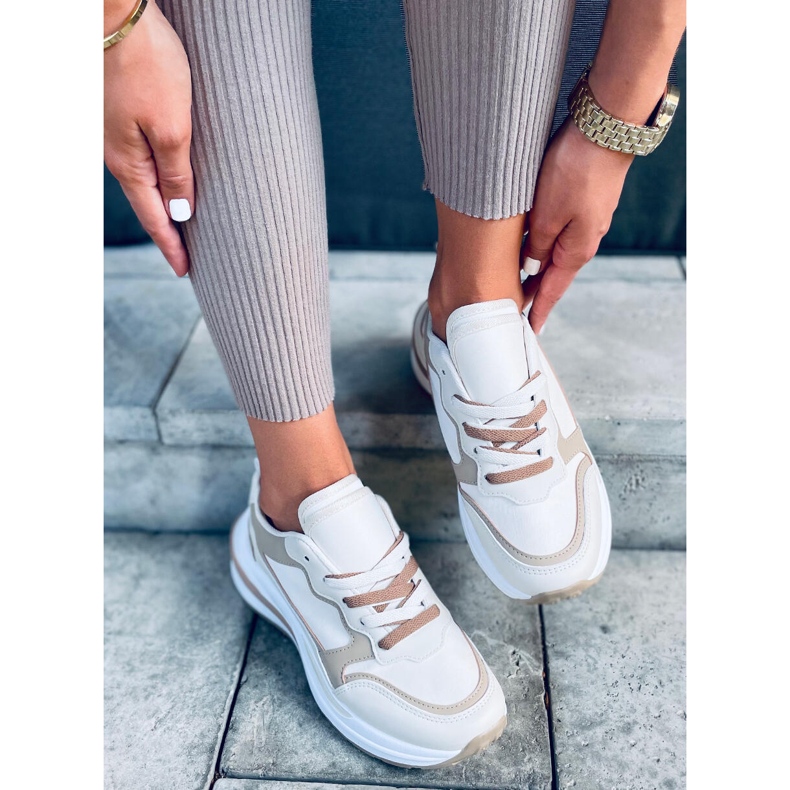 Ekani Beige Turnschuhe 1