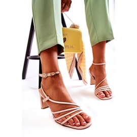 WS1 Klassische lackierte Sandalen auf High Heels Beige Milani 5