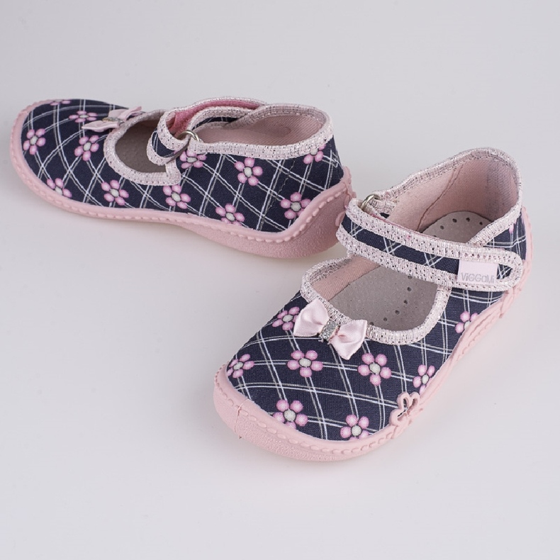 Hausschuhe für Mädchen mit Viggami-Inka-Aufdruck marineblau rosa 2