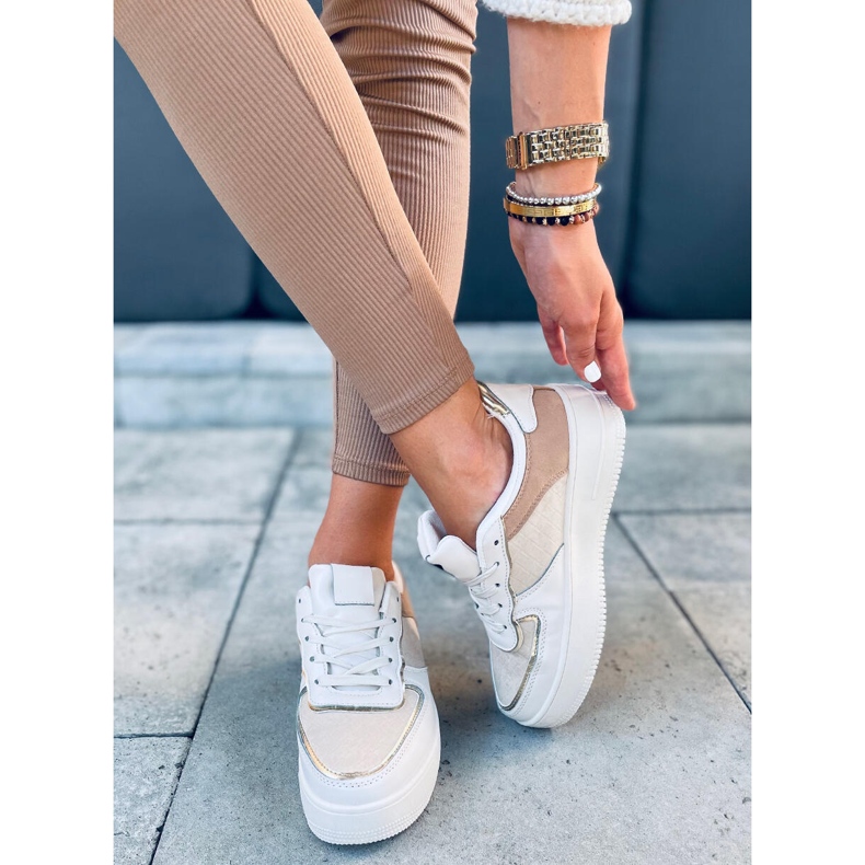 Beige Turnschuhe von Ujusti 1