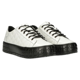 Filippo Stilvolle Leder-Lack-Sneakers DP3932/22 Weiß 4