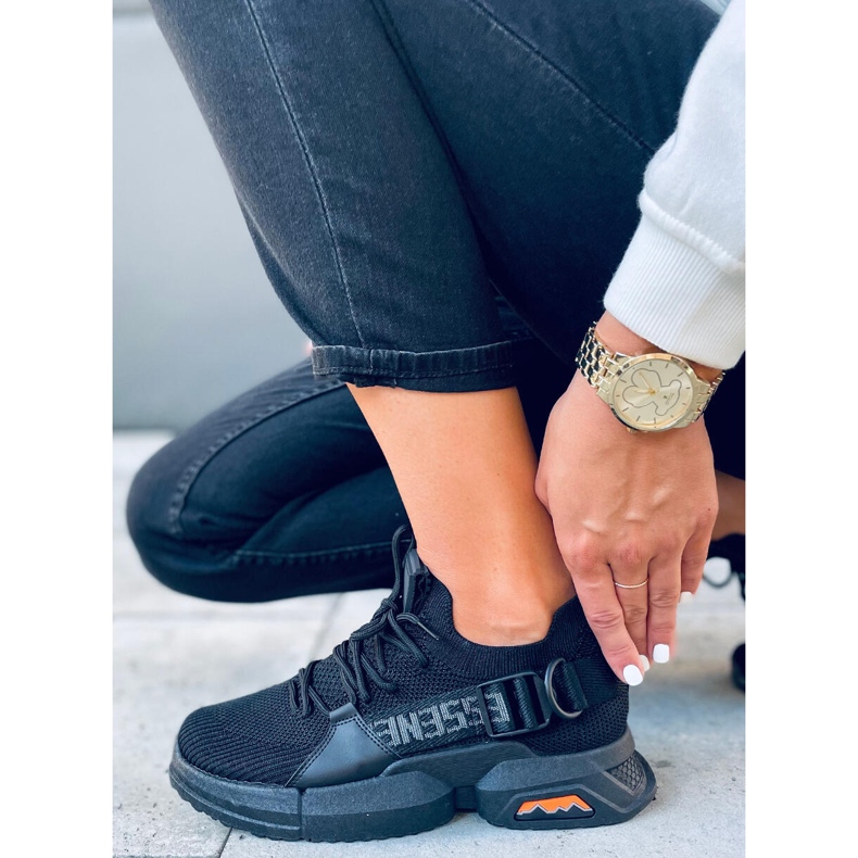 Hiral Schwarze Socken Sportschuhe 1