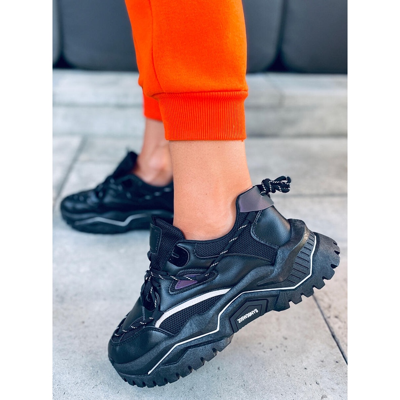 Berta Black Turnschuhe schwarz 1