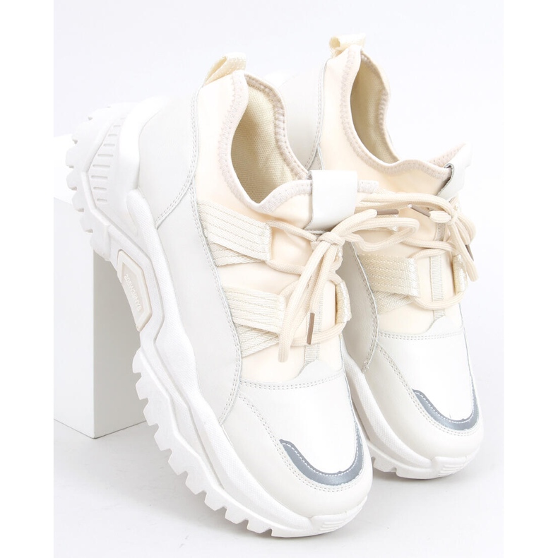 Aston Beige Turnschuhe 2