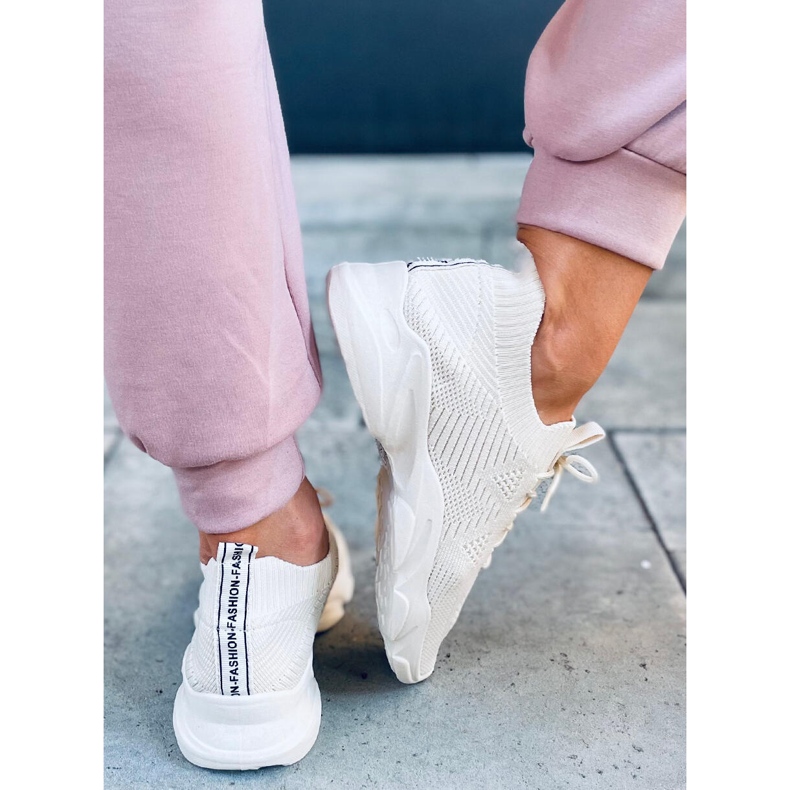 Fresto Beige Sockensportschuhe 1