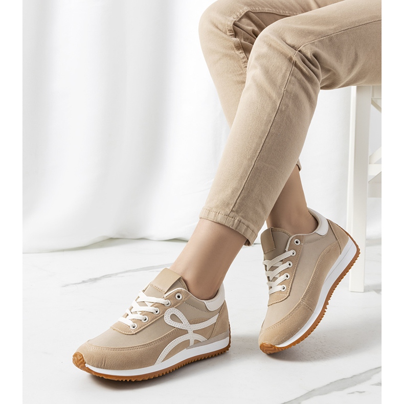 Lesina braune Damenturnschuhe beige 1