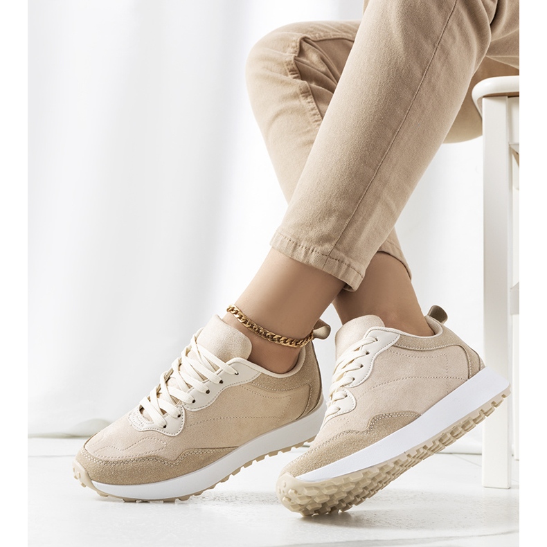 Beige Turnschuhe für Frauen Buoro 1