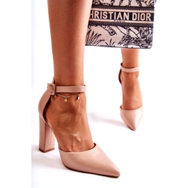 WS1 Lederpumps auf einem hohen Pfosten Beige Salira 2