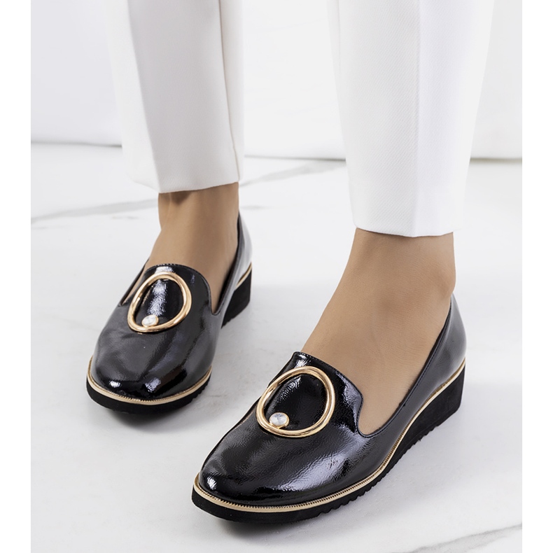 Schwarz lackierte Kadyro-Schuhe 1