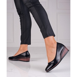 Schwarze Keilpumps von W. Potocki 1