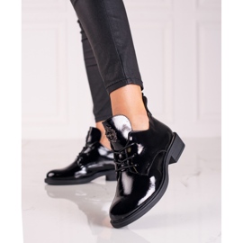 Elegante Vinceza-Stiefel aus schwarzem Lack 1