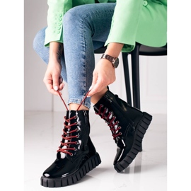 W. Potocki Schwarze Arbeiter auf der Potocki-Plattform 2