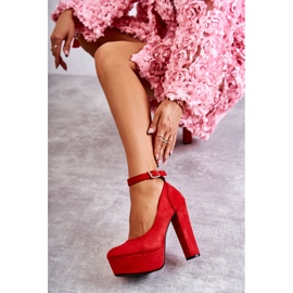 WS1 Wildleder Pumps auf der Rivia Red Platform rot 2