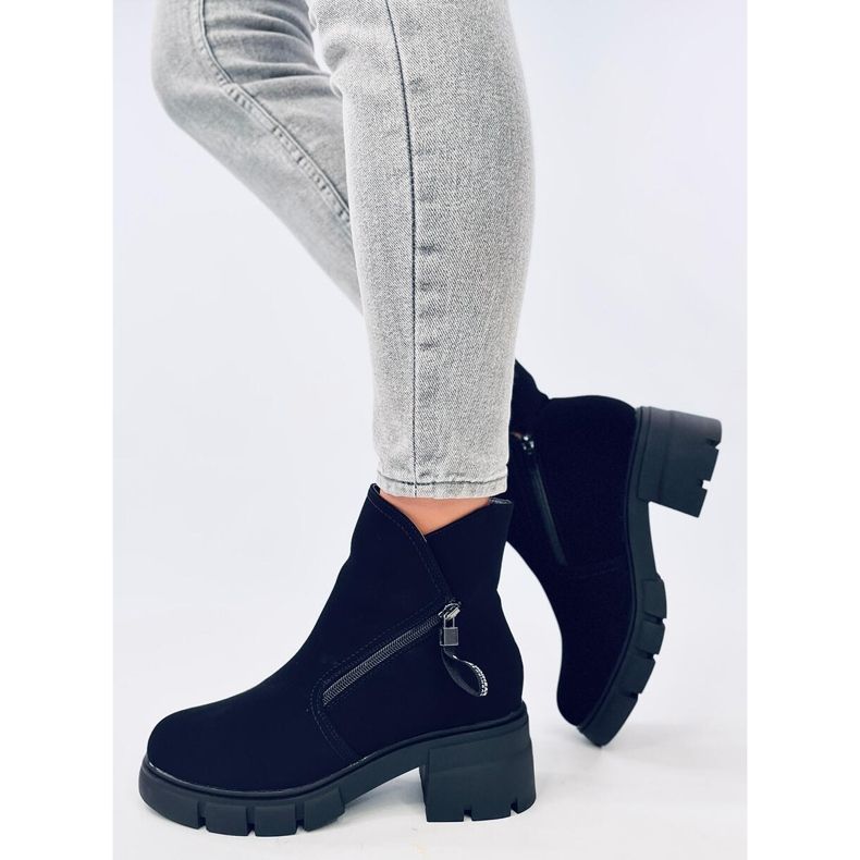 Alaska Schwarze Stiefel mit hohen Sohlen 2