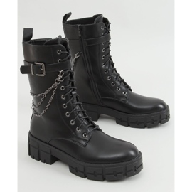 Lauma Schwarze Arbeiter zum Schnüren 1