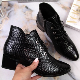 Vinceza-Stiefel aus schwarzem Lackleder für Damen aus Schlangenleder 1