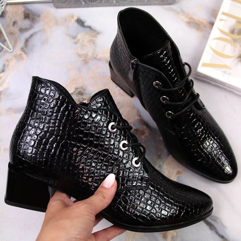 Vinceza-Stiefel aus schwarzem Lackleder für Damen aus Schlangenleder 1