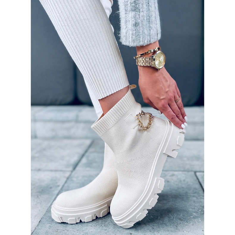 Sock Boots mit Kette Malana Beige 1