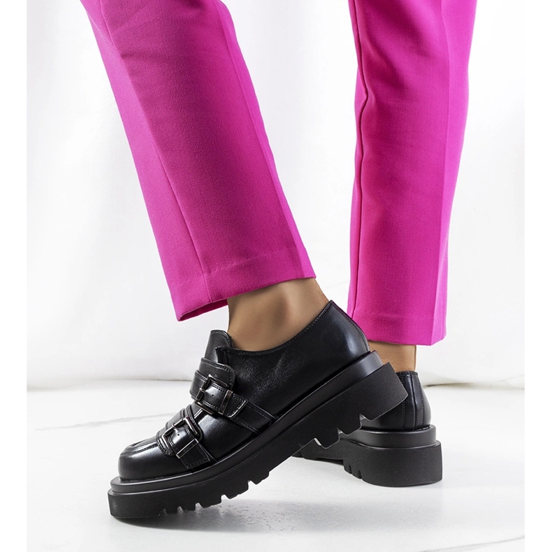 Schwarze Rigan-Halbschuhe 1