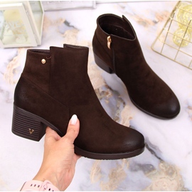 Damenstiefel mit Öko-Wildleder braun Potocki auf der Post 1