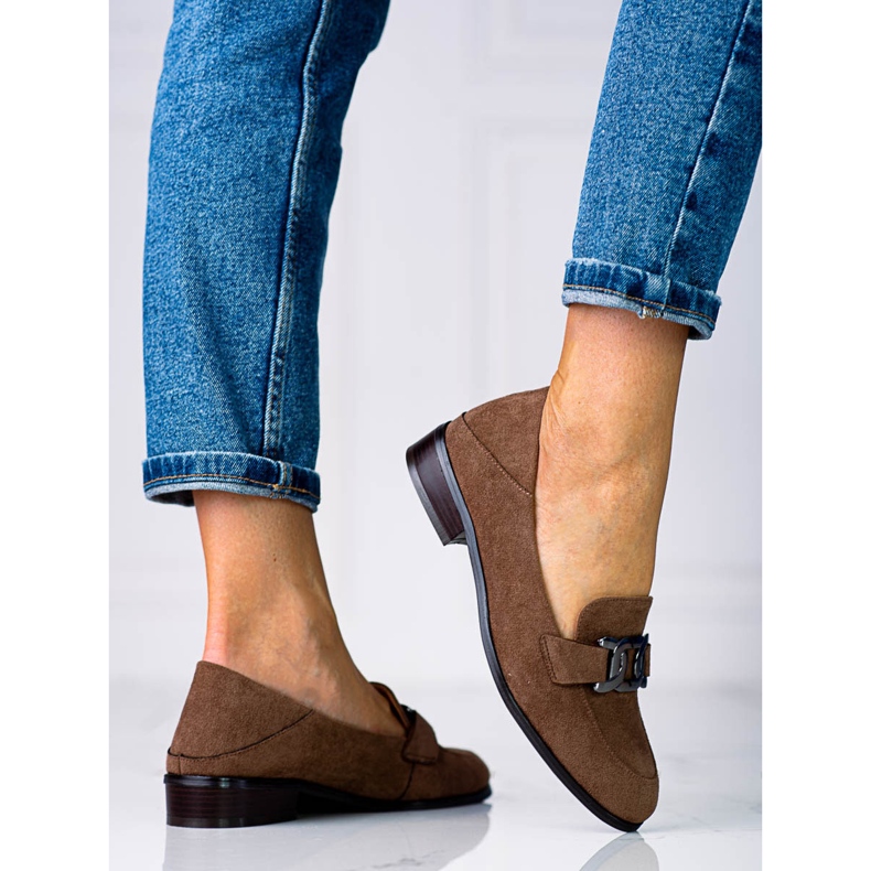 Eleganter Damenmokassin mit Kette Vinceza braun 2