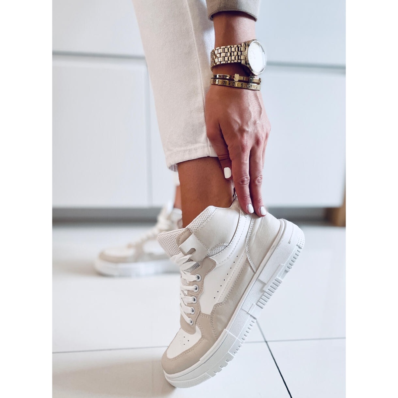 High-Top-Sneaker von Myles in Beige 1