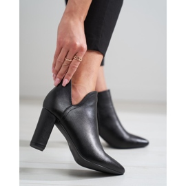 Damenstiefel mit einem Shelovet-Schnitt auf einem hohen Pfosten schwarz 1