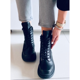 Edvin Schwarze Stiefeletten mit hoher Sohle 2