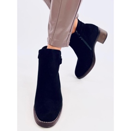 Klassische hochhackige Stiefel Marsha Black schwarz 1