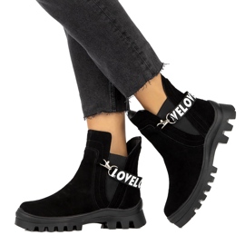 Slip-On-Stiefeletten aus Wildleder mit Dekoration Filippo DBT3927 Schwarz 4