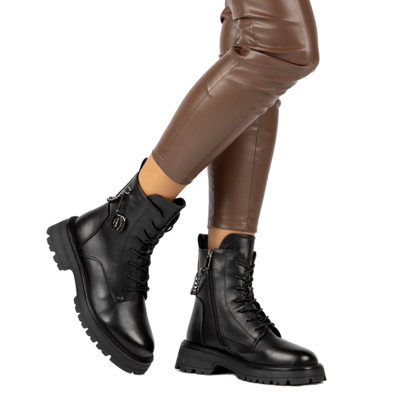 Frauenstiefel mit Sicherheitsnadel und Filippo DBT4059 Schwarzkette 6